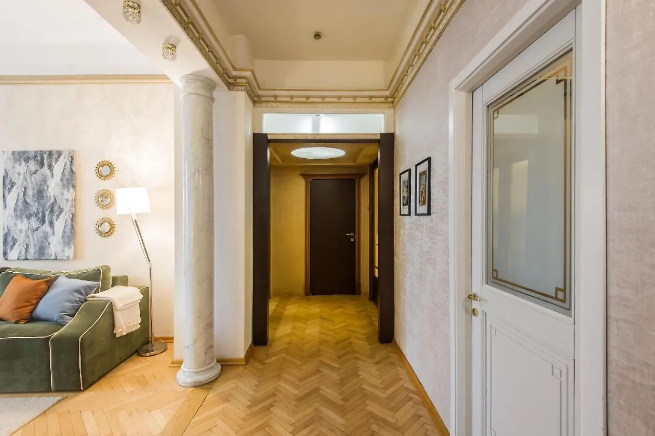 Gmapartments 4 Rooms Flat Near Kremlin Moskou Rusland