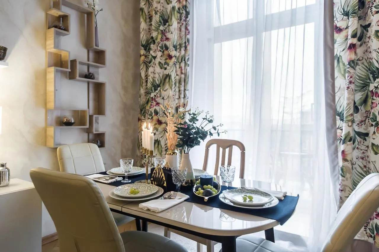 Апартаменты Gmapartments 4 Rooms Flat Near Kremlin Москва Россия